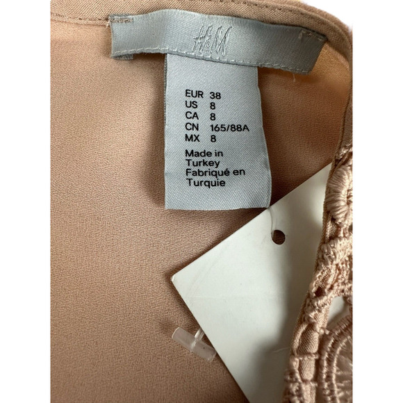 H&M Women’s Pink Lace Sleeveless Blouse Ruffles Size 8 Geometric New With Tags - Picture 7 of 7